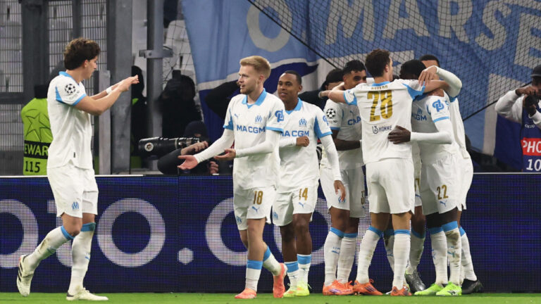 marsilya-evinde-agirladigi-newcastle-unitedi-aubameyang-ile-devirdi-2nsv-768x432 Spor Haberleri (CANLI) (29 Kasım) Son Dakika Spor