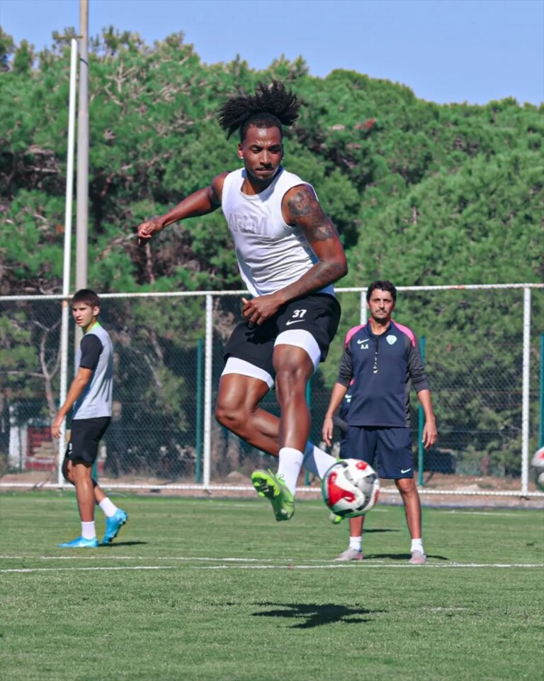 serikspor-adana-demirspor-macinin-hazirliklar-19202062_amp-768x960 Spor Haberleri (CANLI) (1 Kasım) Son Dakika Spor