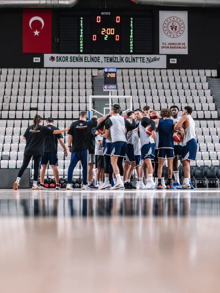 G7a6HgNXgAEZiQ_-scaled-1-768x1024 Spor Haberleri (CANLI) (6 Aralık) Son Dakika Spor